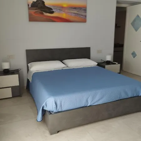 Hibiscus Apartment